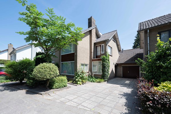 Te koop: Eikenlaan 9, 4731 CP Oudenbosch